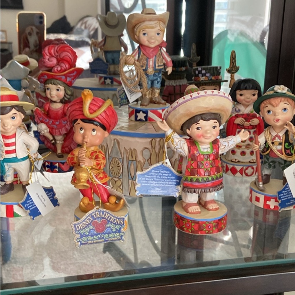 Jim Shore Disney Small World Figurines (10)